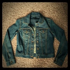 Women's denim jacket